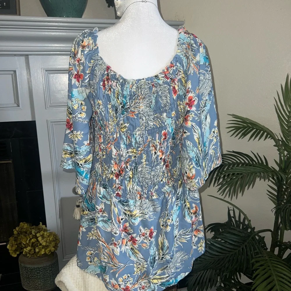 NWT Chenault Blue Ruffled 3/4 Sleeve Blouse - Picture 5 of 9